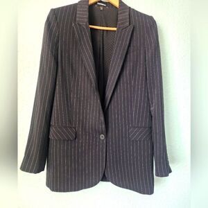 Express button front blazer sport jacket minimalist contemporary